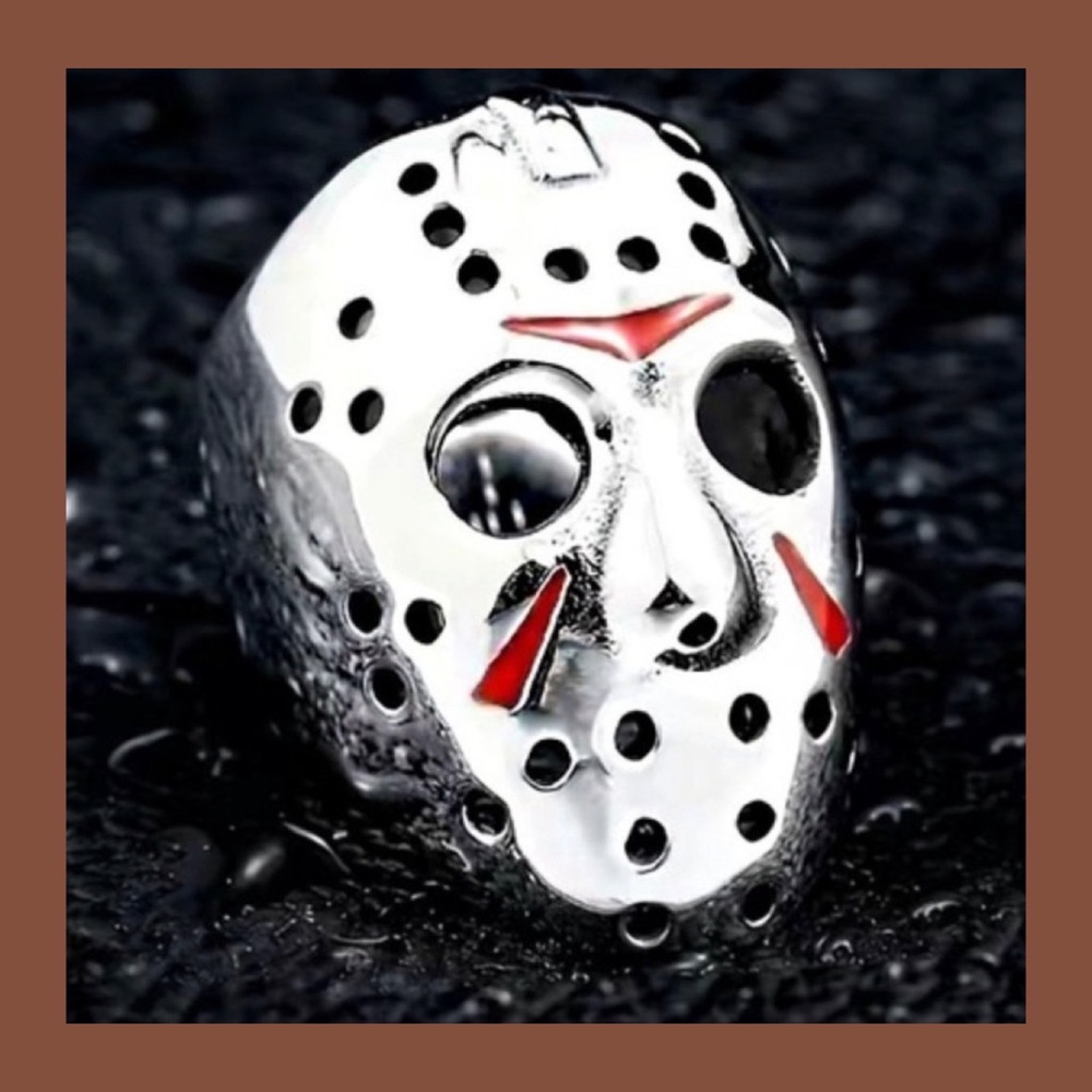 Jason Voorhees ' Hockey Mask ' Chunky Tibetan Silver Charm / Ring
